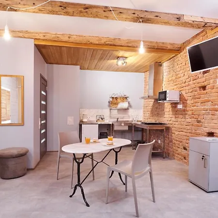 New Historical Museum Apartment Kharkiv Exterior photo